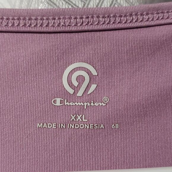 Champion Activewear. Size XXL. Purple - Picture 2 of 8